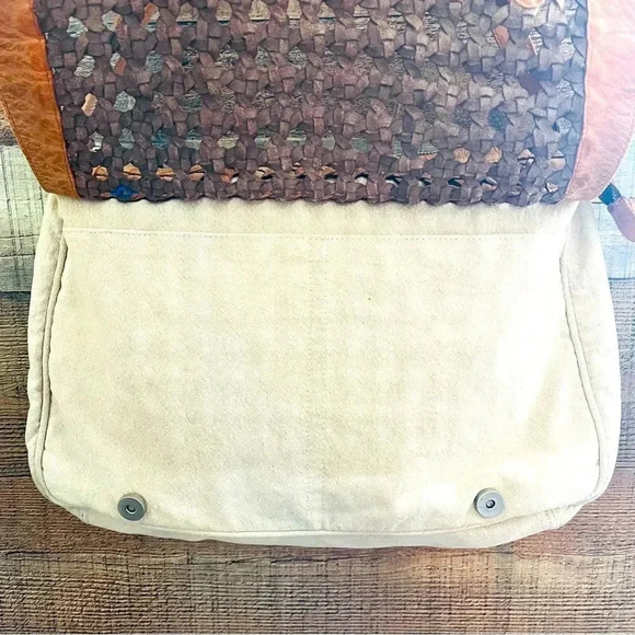 Anabaglish Sundance Cobbled Streets Bag - Picture 8 of 16